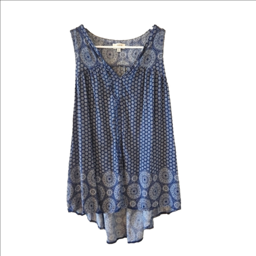 UMGEE SLEEVELESS TOP WITH TIE GATHERED BACK - EUC - SIZE S